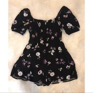 Gothic flower romper⚡️